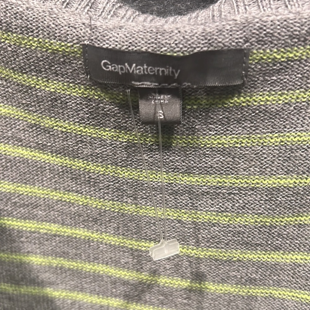 GapMaternity Knit Dress - Picture 3 of 3